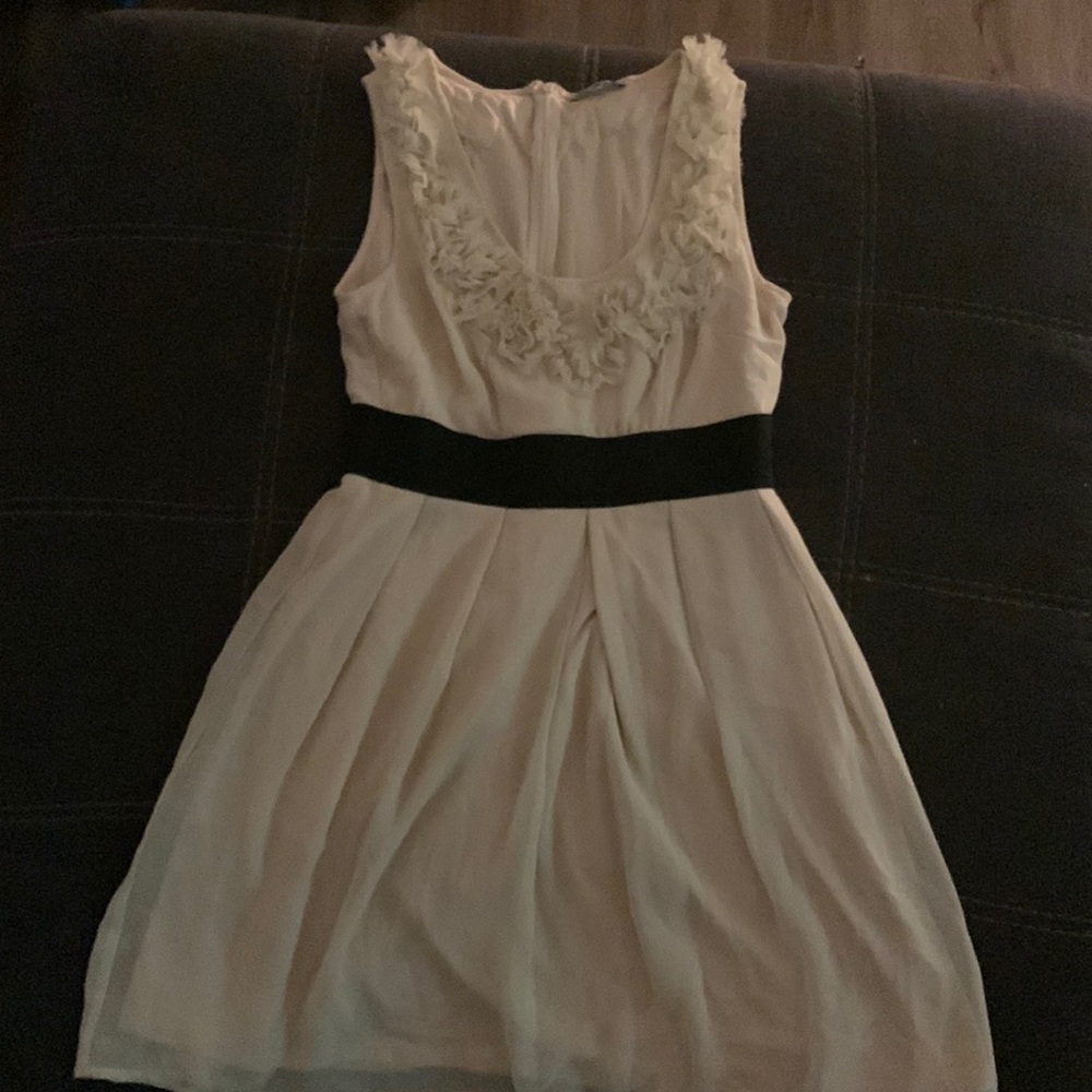Cream ruffled design midi dress. A Charlotte Russ design size Medium